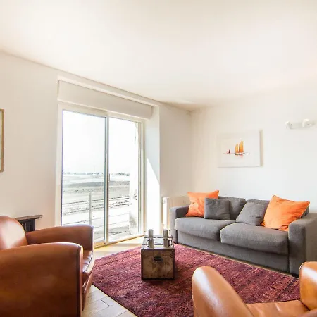 Dauphine By Interhome * Saint-Malo