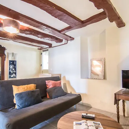 Dauphine By Interhome *